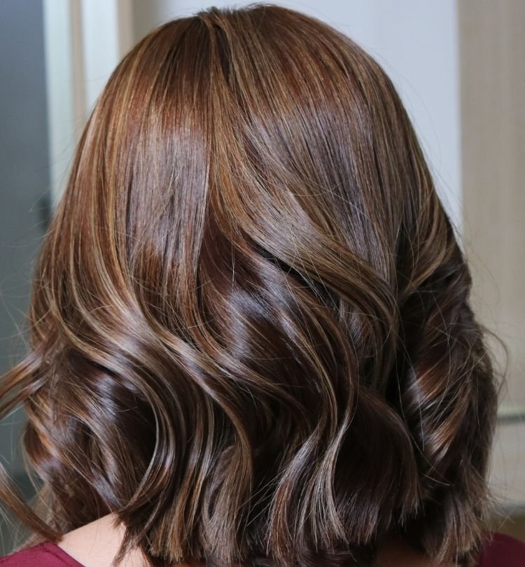 How-To-Curl-Hair-With-A-Flat-Iron